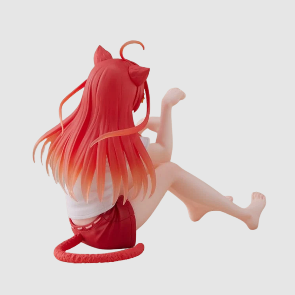 The Quintessential Quintuplets Itsuki Nakano Desktop Cute Cat Room Wear Ver. Figure Taito