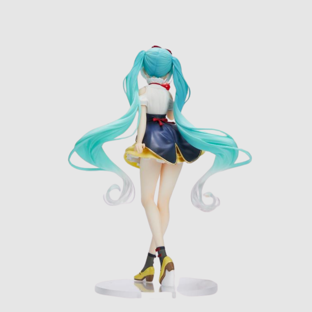 Hatsune Miku Snow White Wonderland Figure Taito