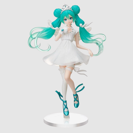 Hatsune Miku 15th Anniversary KEI Ver. Figure Sega