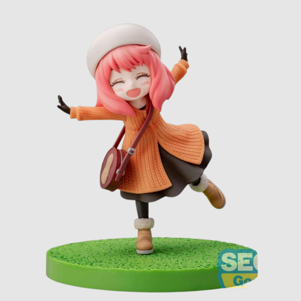 Spy x Family Luminasta Anya Forger Family Ooting Ver.2 Figure SEGA