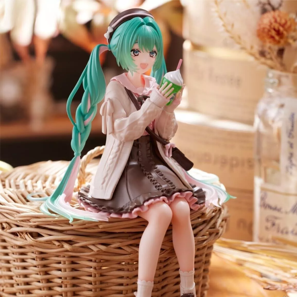 Hatsune Miku Autumn Date Noodle Stopper FuRyu Figure